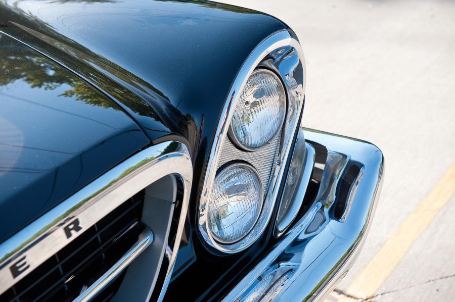 Детали экстерьера Chrysler 300G Convertible (RC4/P 845) 1961 года  (фото 35 из 85)